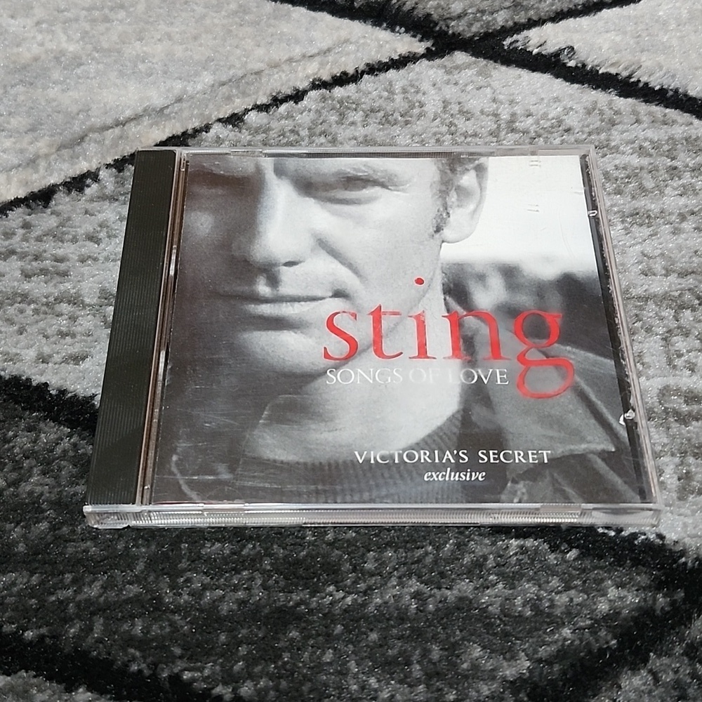 EXCLUSIVE VICTORIA SECRET 2003 SONGS OF LOVE BY STING CD 💿
